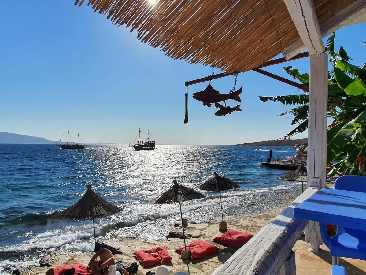 Villa Smeralda Sarande Luaran gambar