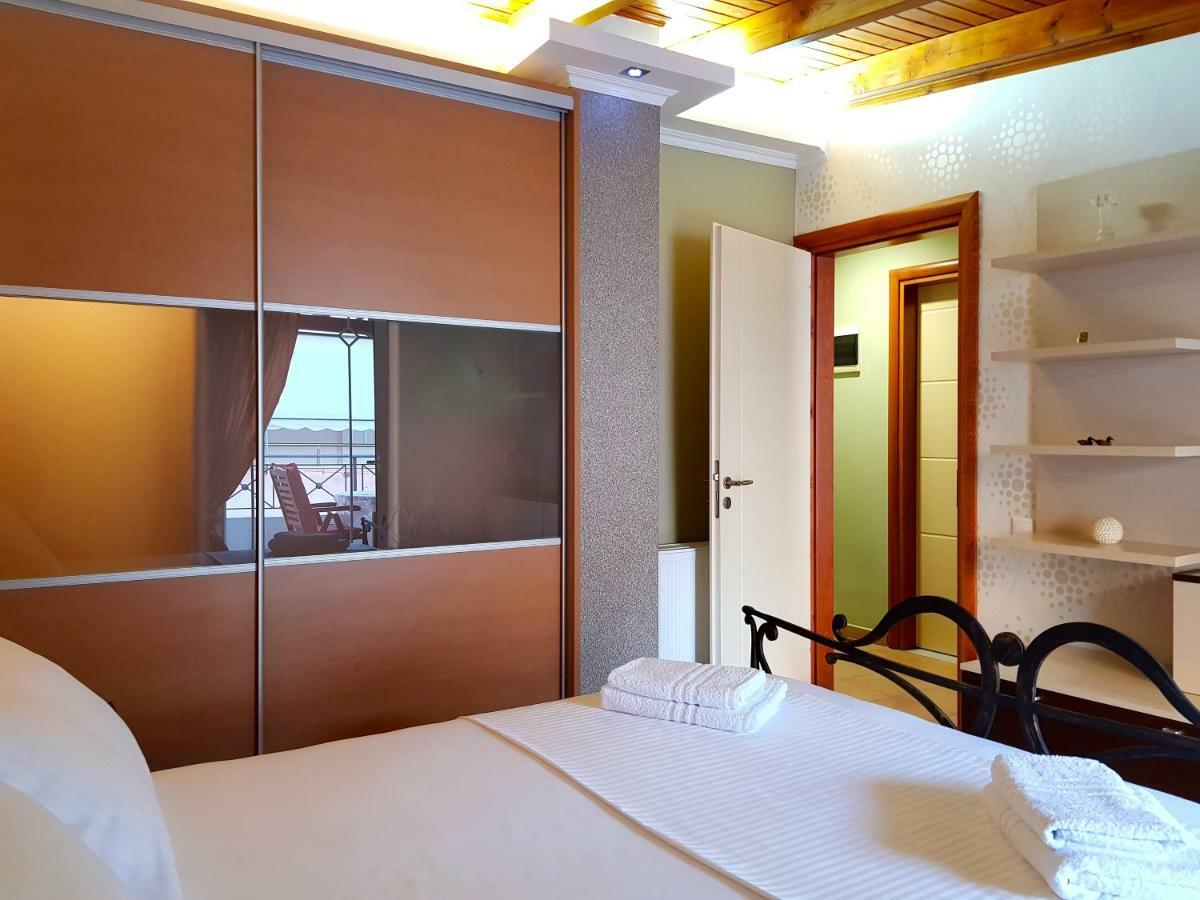 Villa Smeralda Sarande Luaran gambar