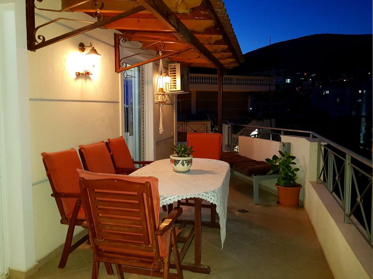 Villa Smeralda Sarande Luaran gambar